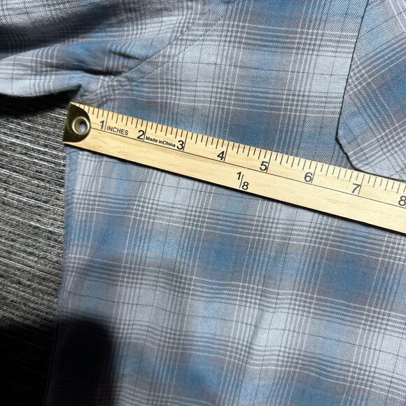 Travis Mathew Flannel Button Up Shirt Men's 2XL Blue Gray Plaid Long Sleeve - Picture 9 of 13